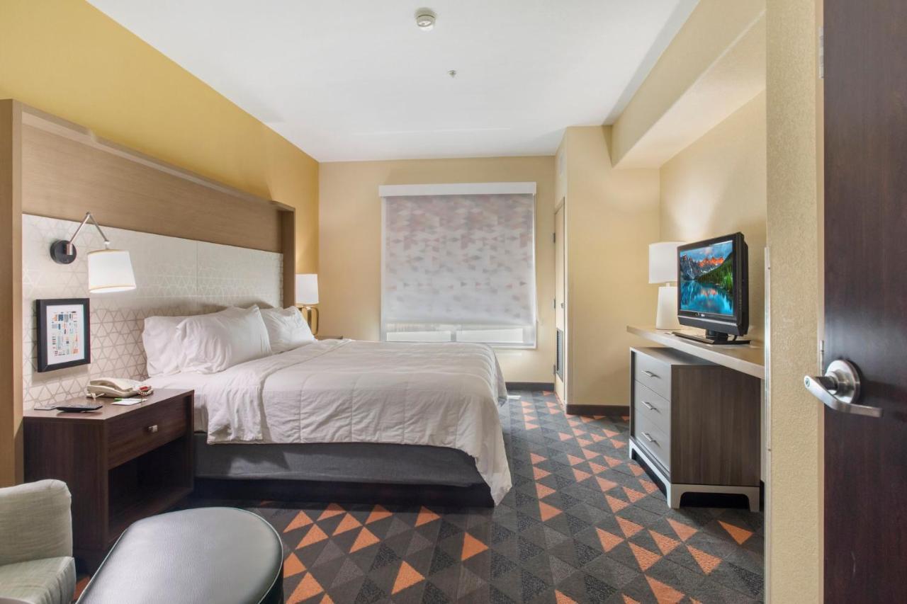 Holiday Inn Hotel & Suites Waco Northwest By Ihg Bellmead Ngoại thất bức ảnh